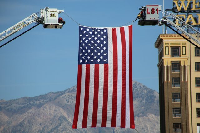 flag-464563_960_720
