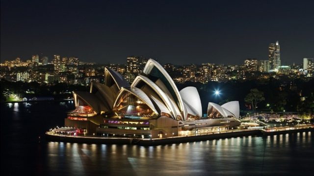 sydney-opera-house-1169155_1280 free trade agreement